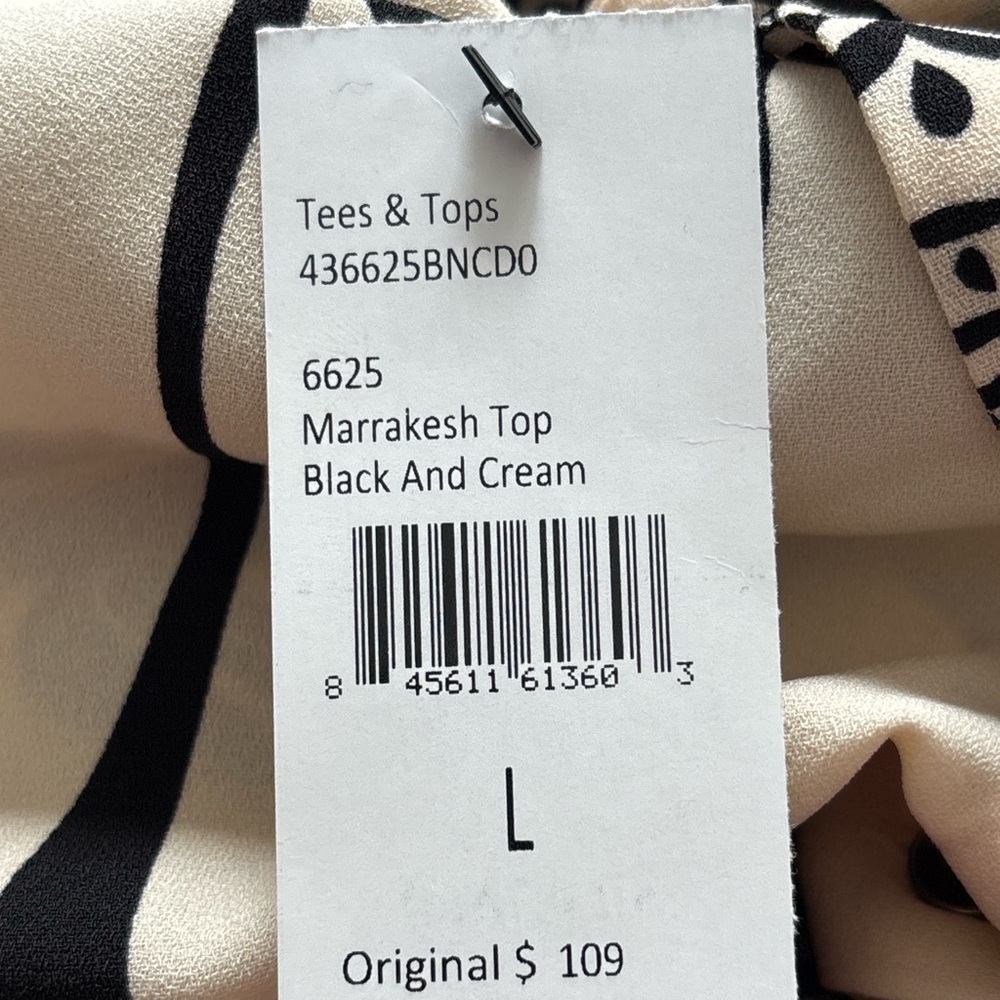Cabi 6625 & 6635 Marrakesh Top & Shorts Spring 2024 Large NWT - Picture 10 of 11